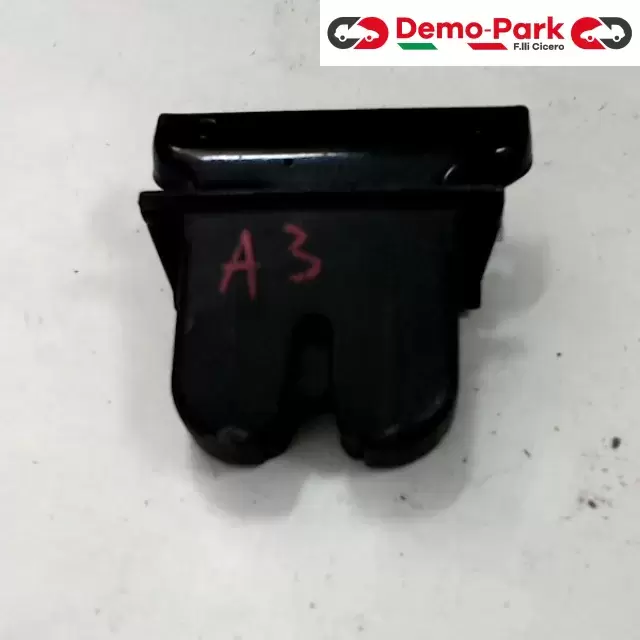 SERRATURA PORTELLONE Audi A3  0