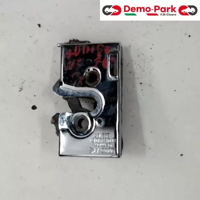 SERRATURA POST. SX Audi 80  0