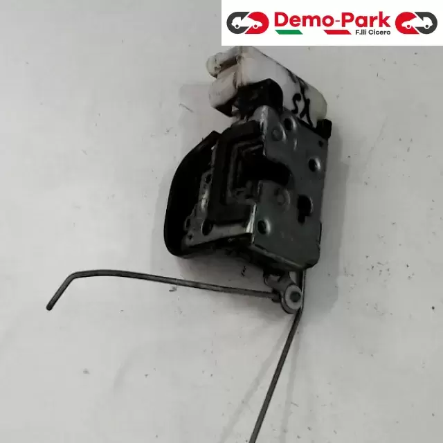 SERRATURA ANT. SX - 3P Alfa Romeo 147  0