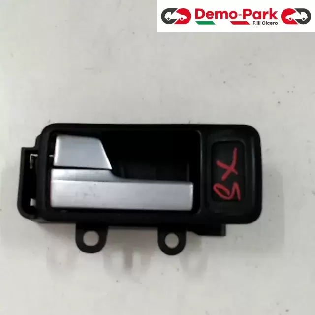 MANIGLIA INTERNA ANT. - SX Ford FOCUS  0