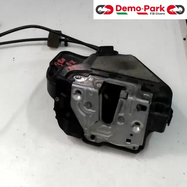 SERRATURA POST. DX Mercedes-benz CLASSE E  0