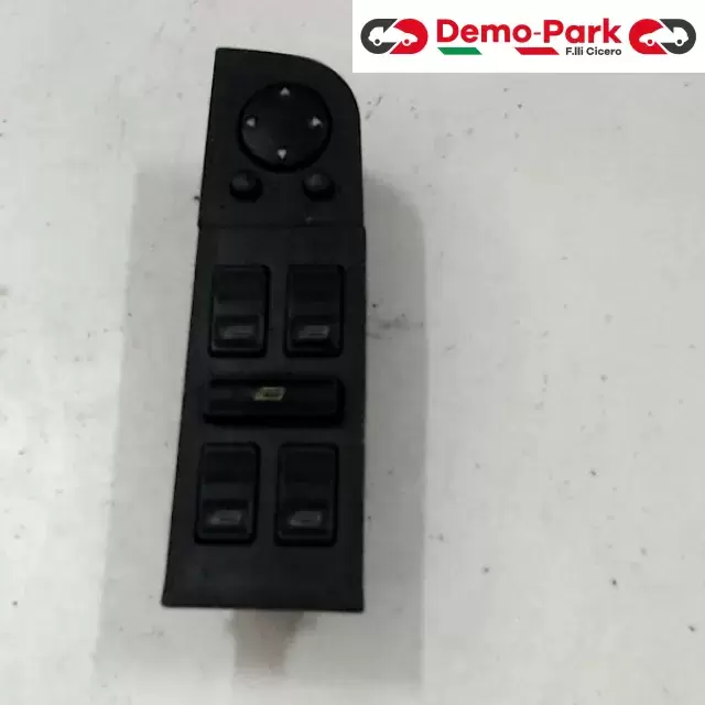 PULSANTIERA SX Audi 80  0