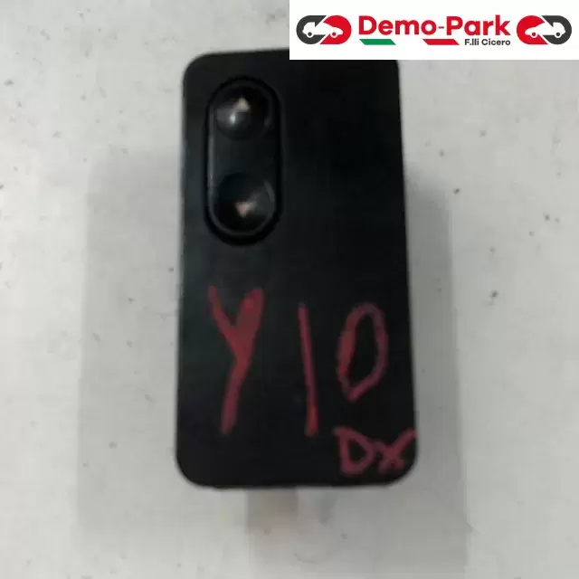 PULSANTIERA DX Lancia Y10  0