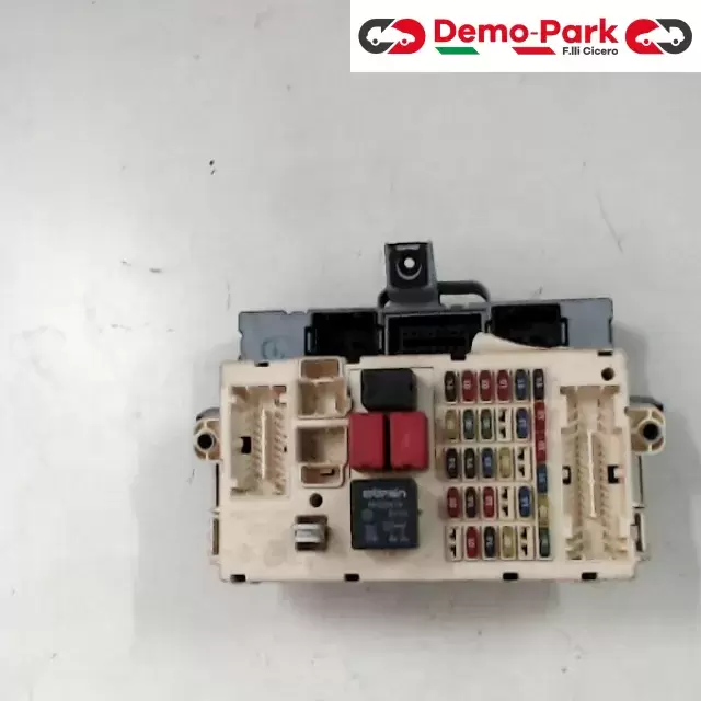 BODY COMPUTER - SCATOLA FUSIBILI Fiat PUNTO 188 - 1.9 D 46798451 NPL 0