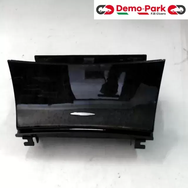 POSACENERE Mercedes-benz CLASSE E  1