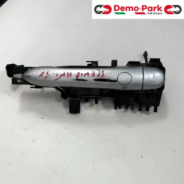 MANIGLIA ESTERNA SX - ANTERIORE Renault SCENIC  0