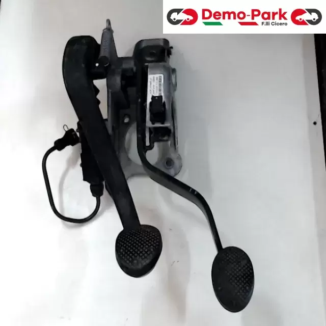 PEDALIERA  Mini COOPER 35.00.6770609 - 03 0
