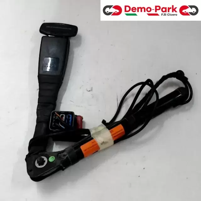 GANCIO POST. DX - CINTURA DI SICUREZZA Fiat CROMA  0