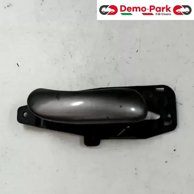 MANIGLIA INTERNA ANT. - DX Fiat STILO  0
