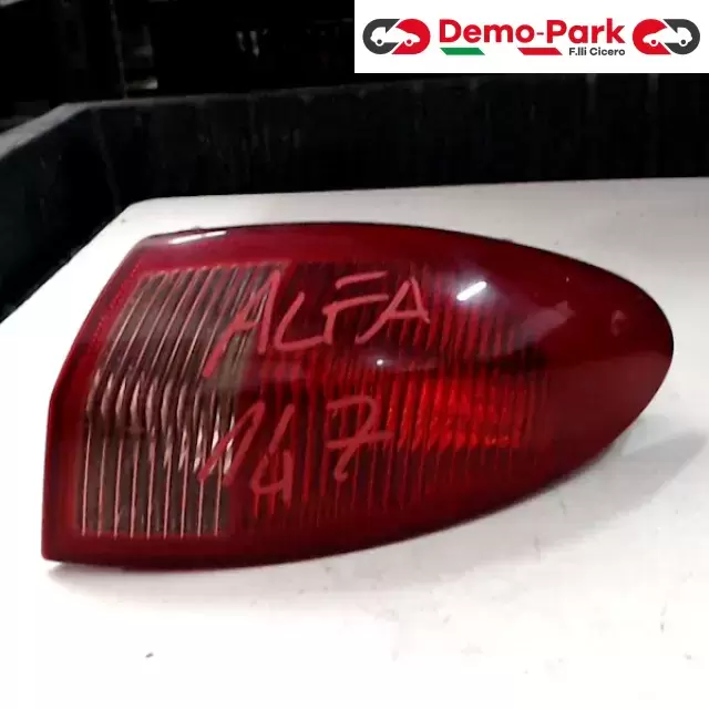 STOP DX Alfa Romeo 147  0