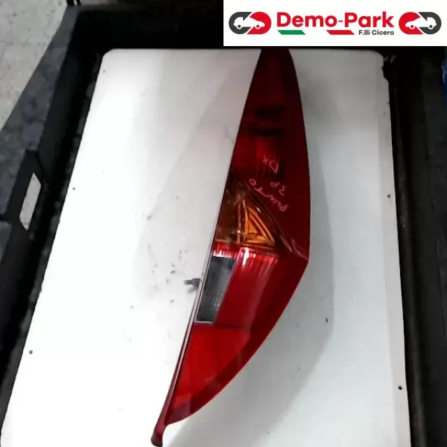 STOP DX Fiat PUNTO 188 - 3P  0