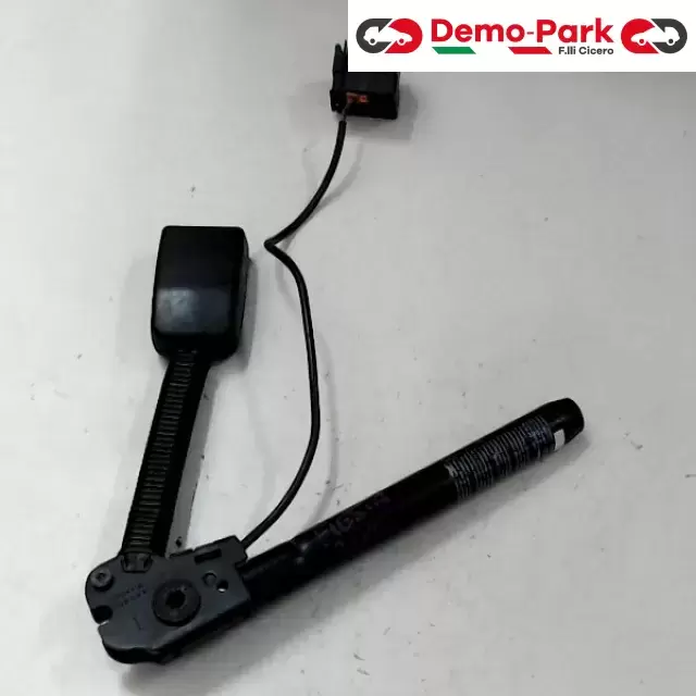 GANCIO POST. DX - CINTURA DI SICUREZZA Ford FIESTA  0