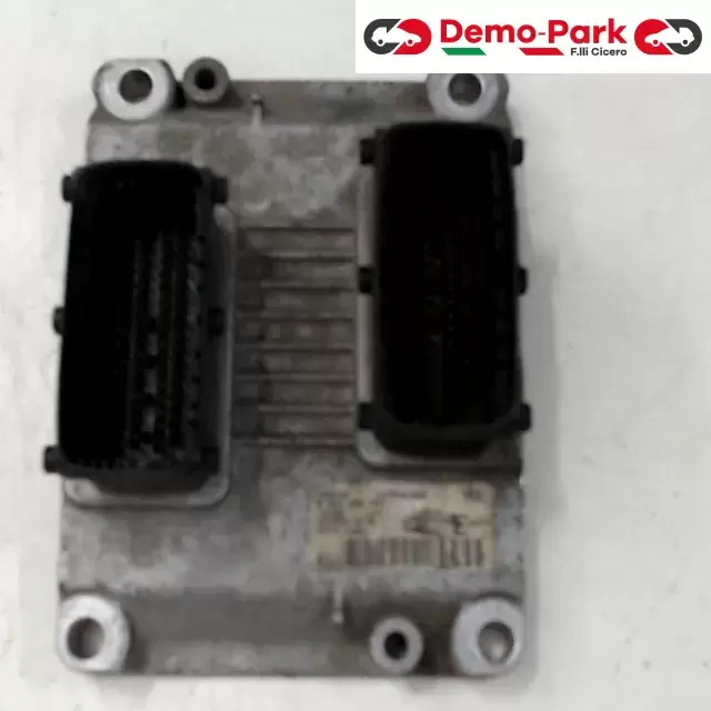 CENTRALINA MOTORE Alfa Romeo 147 - 1.6 00735018170    ME731HA001 0