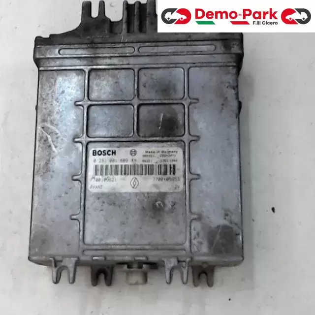 CENTRALINA MOTORE Renault SCENIC - 1.9 DTI BOSCH 0 281 001 809     7700109621 0