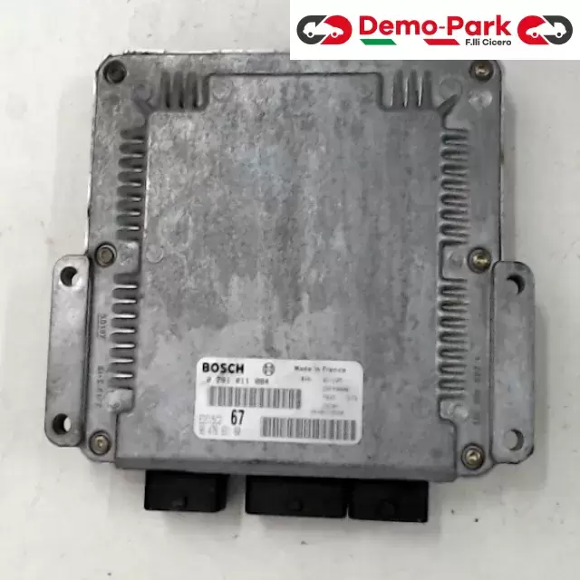 CENTRALINA MOTORE Renault SCENIC - 1.9 DCI BOSCH 0 281 011 084  EDC15C2   96476 931 80 0