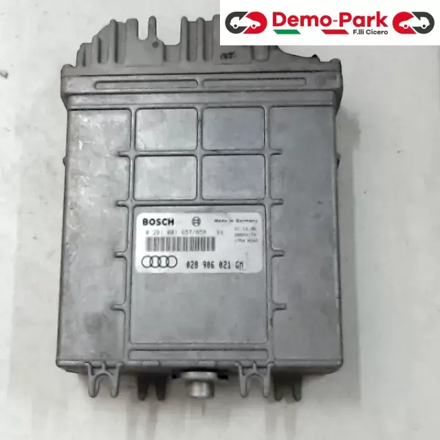 CENTRALINA MOTORE Volkswagen PASSAT - 1.9 TDI BOSCH 0 281 001 657/658    028 906 021 GM 0