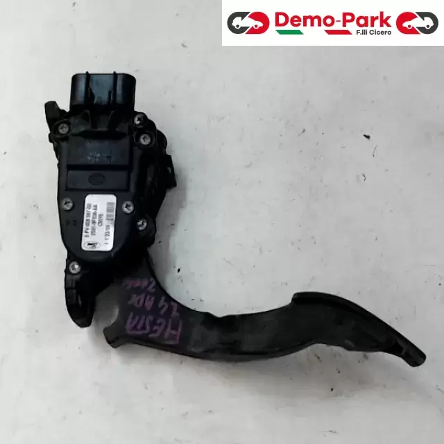 PEDALE ACCELERATORE   Ford FIESTA - 1.4 TDCI 6PV 008 567 - 00 0