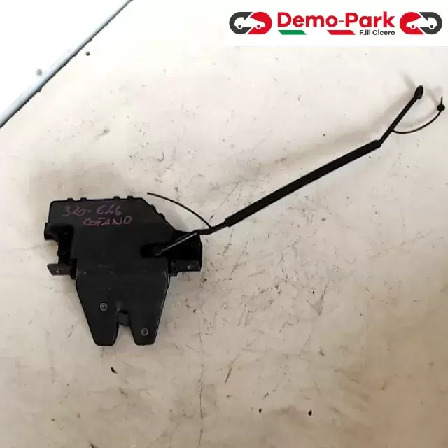 SERRATURA PORTELLONE Bmw 320 - E46  0