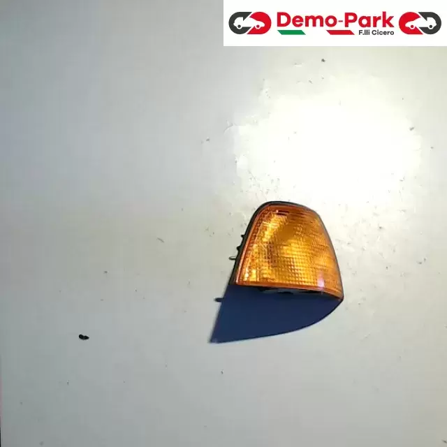 FRECCIA ANT. DX Bmw 318 E36  0