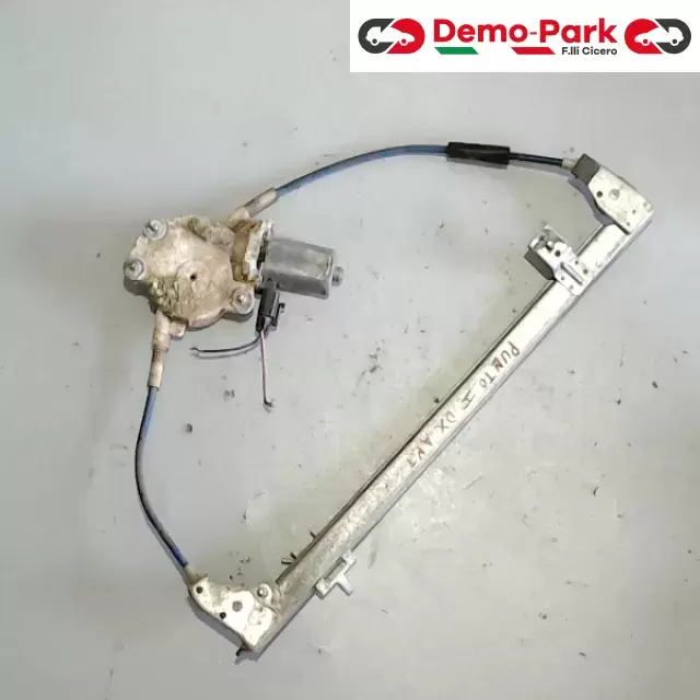 ALZAVETRO ANT. DX Fiat PUNTO I SERIE  0