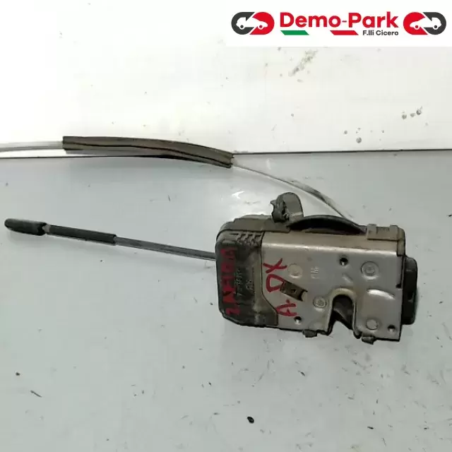 SERRATURA ANT DX Opel ZAFIRA  0