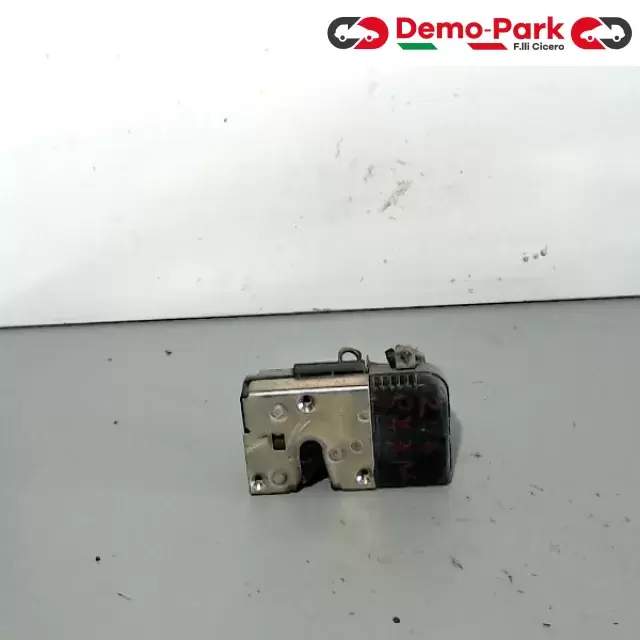 SERRATURA ANT SX  Peugeot 206  0