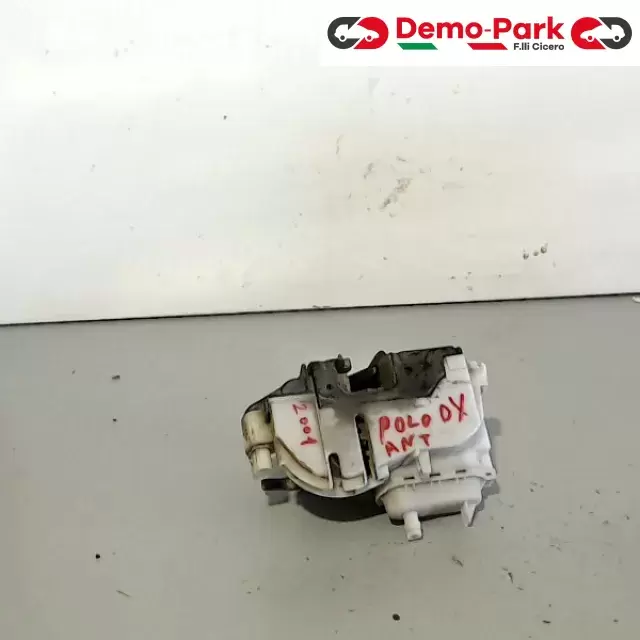 SERRATURA ANT DX Volkswagen POLO  0