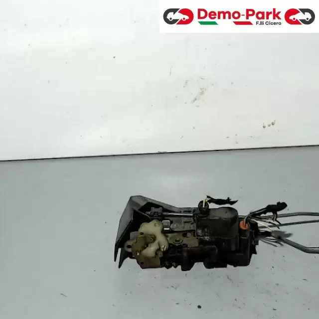 SERRATURA ANT DX Alfa Romeo 156  1