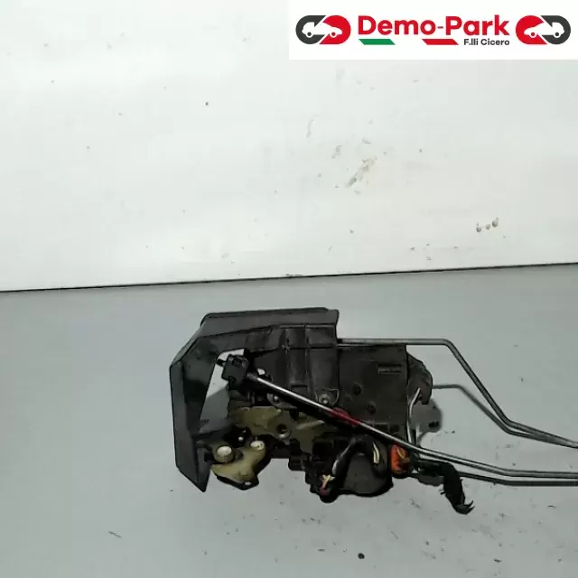 SERRATURA ANT DX Alfa Romeo 156  2