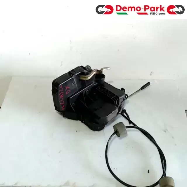 SERRATURA DX 3P Mercedes-benz CLK 320  0