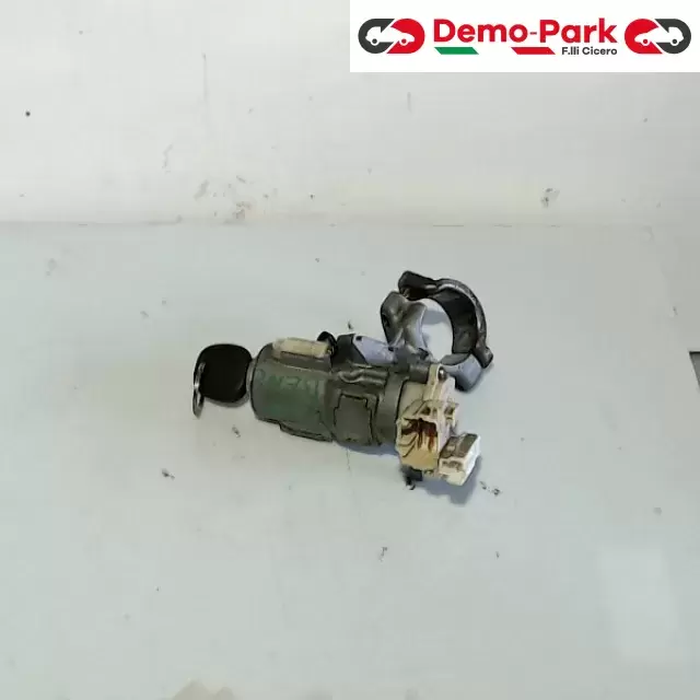 BLOCCASTERZO  Toyota YARIS  1