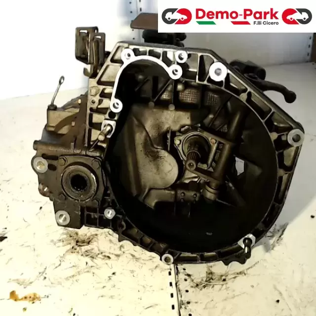 CAMBIO  Alfa Romeo 156 - 1.9 JTD  0