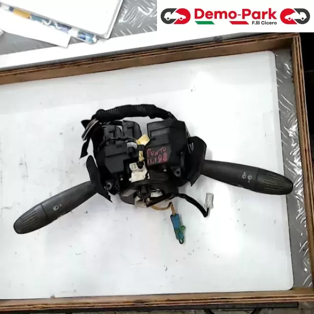 CAMBIO LUCE  Fiat PUNTO  SECONDA SERIE 188  0