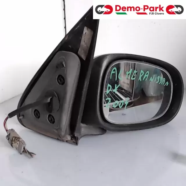 SPECCHIETTO DX Nissan ALMERA E 11 015 827 0