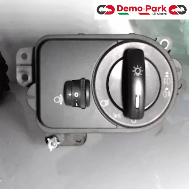 COMANDO LUCI Ford FIESTA 2S6T 13A024 CB 0