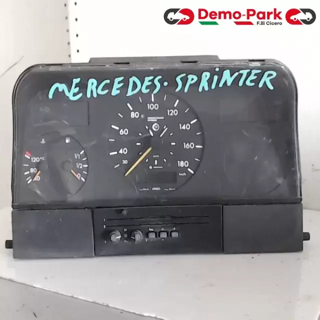 QUADRO STRUMENTI SPRINTER Mercedes-benz SPRINTER 2.9 TD 000 542 22 01 0