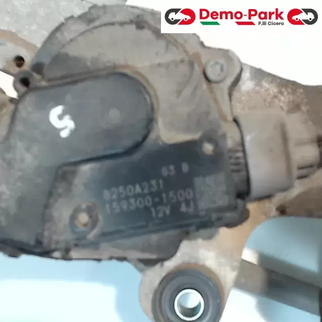 MOTORINO TERGICRISTALLO ANTERIORE Mitsubishi COLT 8250A231  159300-1500 1