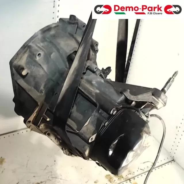 CAMBIO NISSAN MICRA K12  Nissan MICRA K12 C050940 2