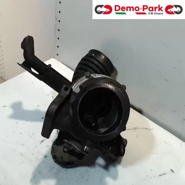 TURBINA MERCEDES BENZ C220 Mercedes-benz C220 2.2 CDI A6110960099 1