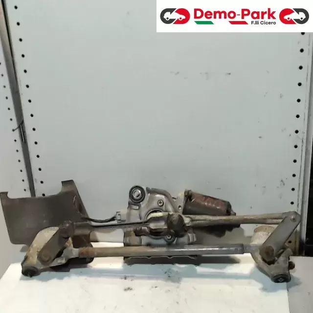 MOTORINO TERGICRISTALLO ANTERIORE Toyota YARIS 65110-52010 1