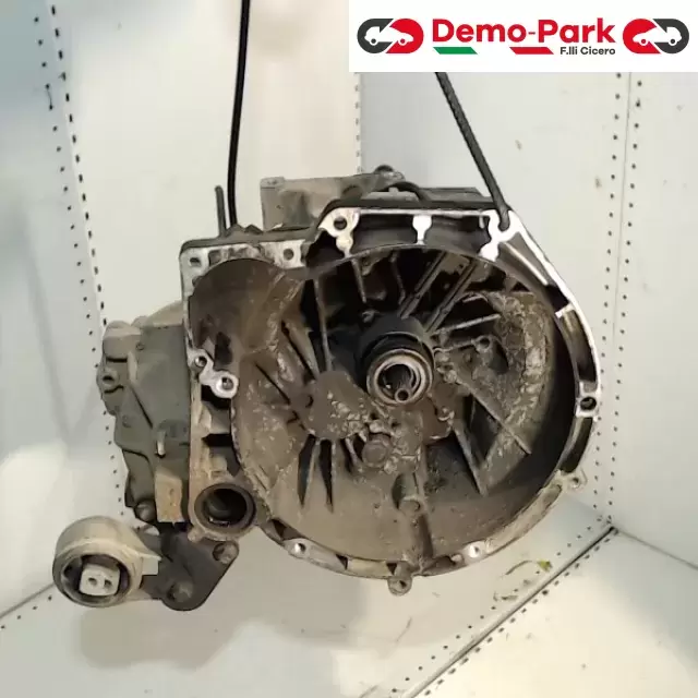 CAMBIO FORD FIESTA 1.4 TDCI  Ford FIESTA 2N1R7F096AB 0