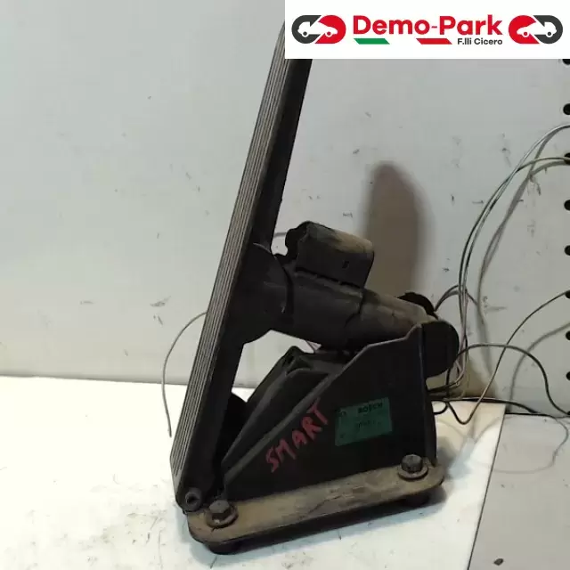PEDALE ACCELERATORE Smart 450 001 2589 V001 000 0