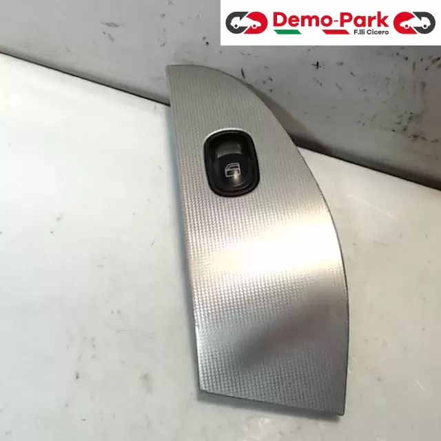 PULSANTIERA Mercedes-benz Classe C A2095406905 Q03 0