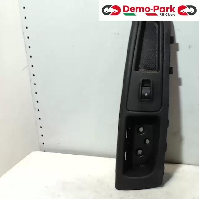 PULSANTIERA ALZAVETRO ANT DX Fiat BRAVO 735443255 1