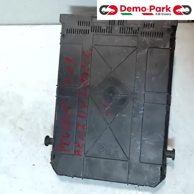 BODY COMPUTER  Peugeot 207 9664983080 1