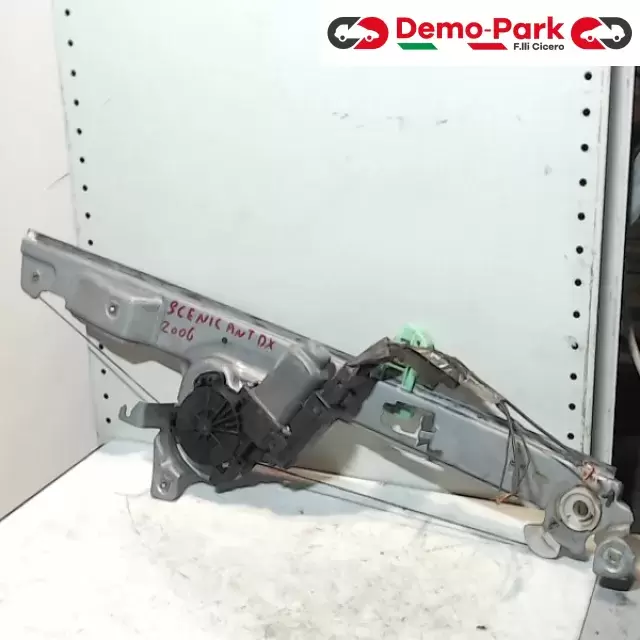 ALZAVETRO ANT. DX Renault SCENIC  0