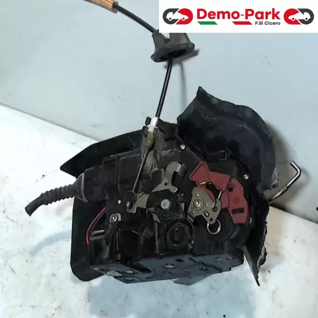 SERRATURA POST DX Audi A4 - 1.9 TDI  0