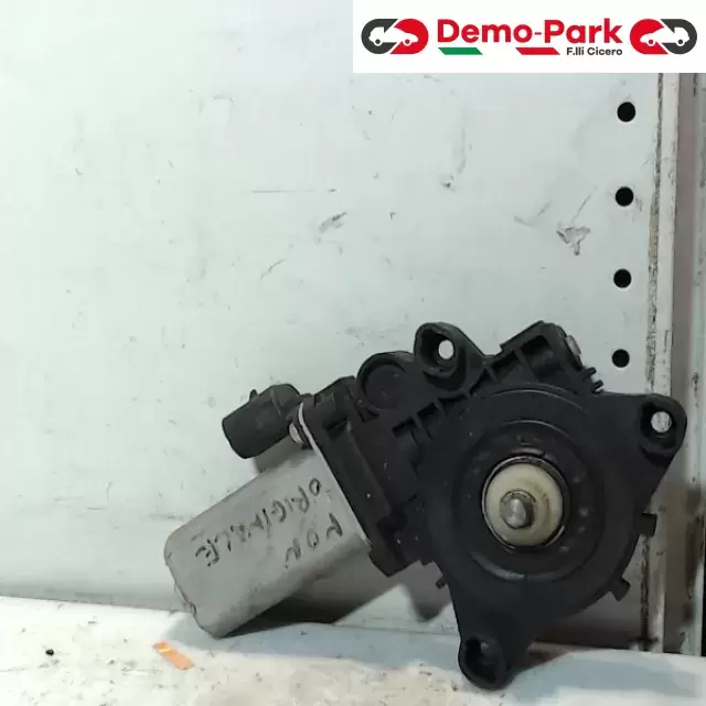 MOTORINO TERGICRISTALLO  Lancia MUSA  1