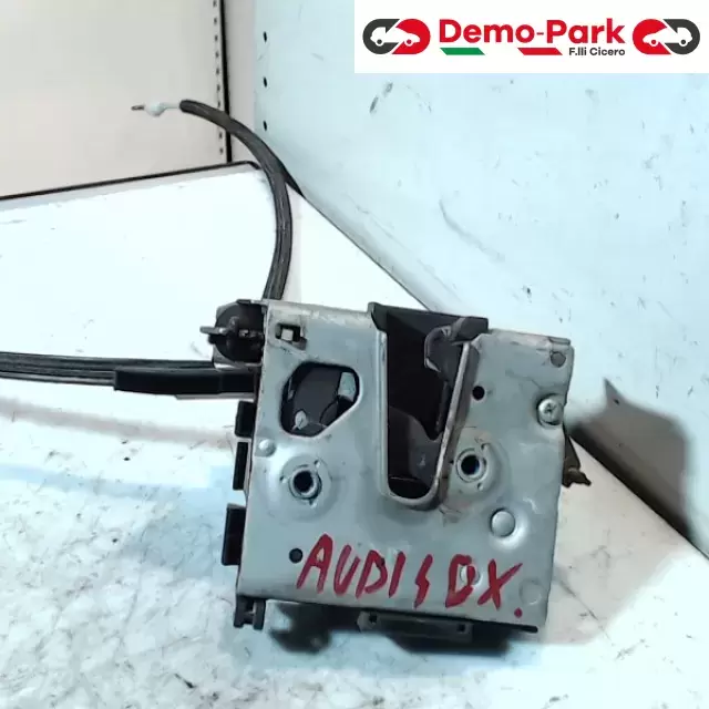 SERRATURA POST DX Audi A4 AVANT 1.9 TDI 8D0 839 016 A  0