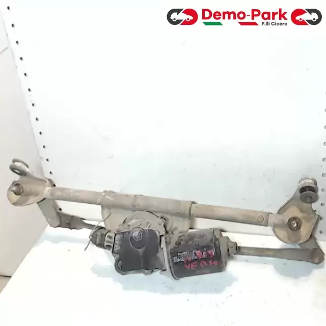 MOTORINO TERGICRISTALLO ANTERIORE Toyota YARIS  VERSO 159200-4301 0